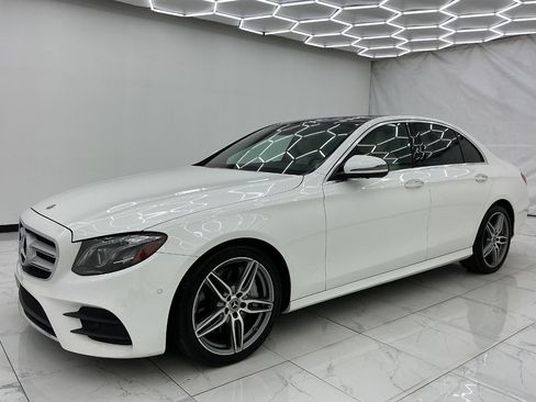 Used 2019 Mercedes-Benz E 300 w/ Premium 1 Package image 6