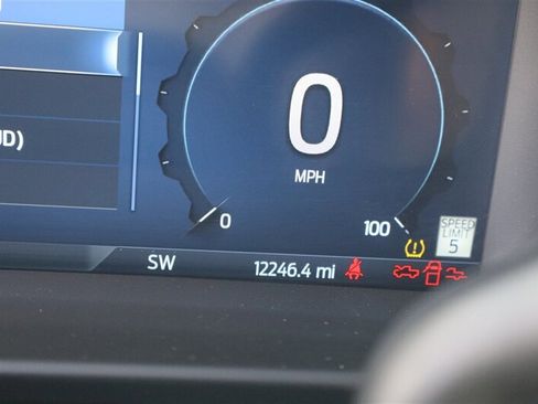 Used 2024 Ford F350 Platinum AWD/4WD image 20