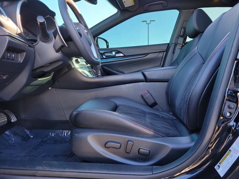 Certified 2022 Nissan Maxima SR w/ Sport Mat Group image 16