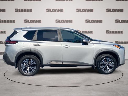 Used 2023 Nissan Rogue SV AWD/4WD image 6