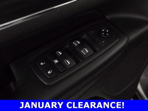 Used 2019 Jeep Grand Cherokee Limited w/ Trailer Tow Group IV image 18