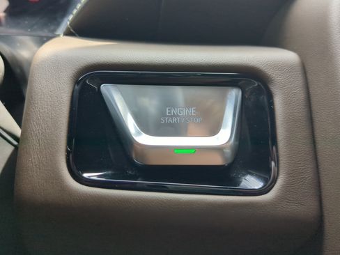 Used 2025 GMC Yukon XL Denali Ultimate w/ LPO, Floor Liner Package AWD/4WD image 27