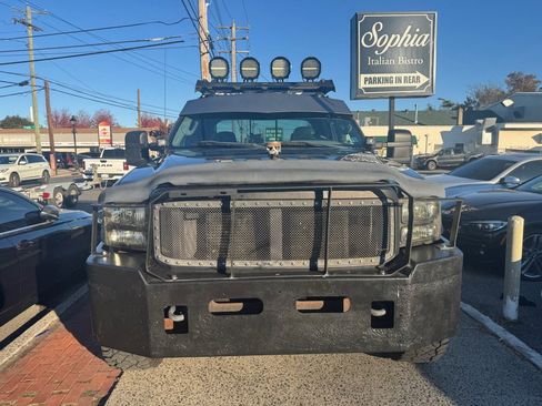 Used 2005 Ford F250 XL image 8