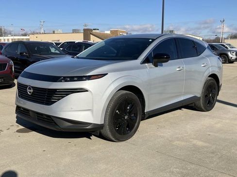 Used 2025 Nissan Murano SV AWD/4WD image 1