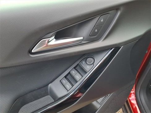 New 2026 Chevrolet Equinox LT w/ Convenience Package II image 17