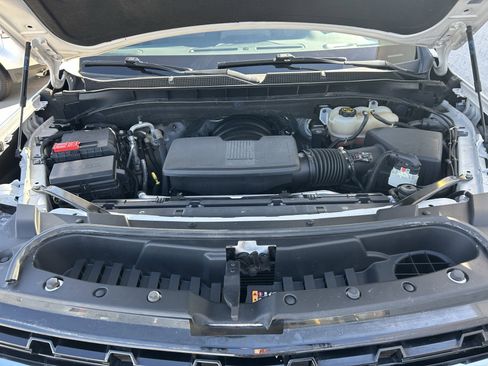 Used 2022 Chevrolet Tahoe Z71 w/ Luxury Package image 11