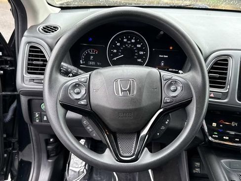Used 2020 Honda HR-V EX image 19