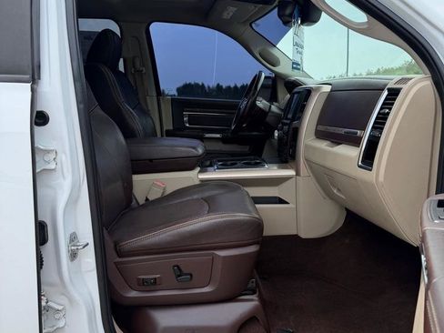Used 2015 RAM 1500 Laramie Longhorn w/ Convenience Group AWD/4WD image 17