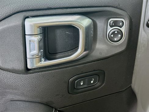 Used 2023 Jeep Gladiator Rubicon w/ LED Lighting Group image 18