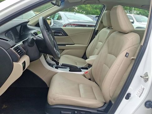 Used 2017 Honda Accord EX-L image 14