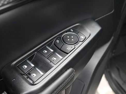 Used 2025 Ford Ranger Raptor image 12