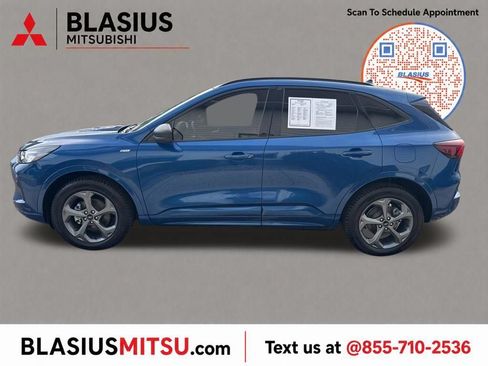 Used 2023 Ford Escape ST-Line w/ Tech Pack #1 AWD/4WD image 19