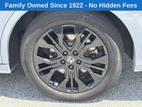 Used 2025 Honda Odyssey Sport-L image 19