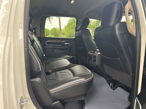 Used 2021 RAM 2500 Laramie w/ Safety Group B image 21