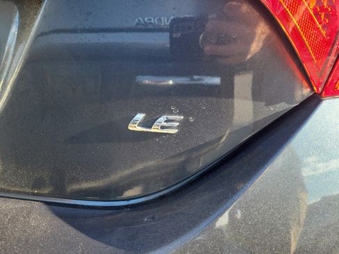 Used 2015 Toyota Corolla LE image 21