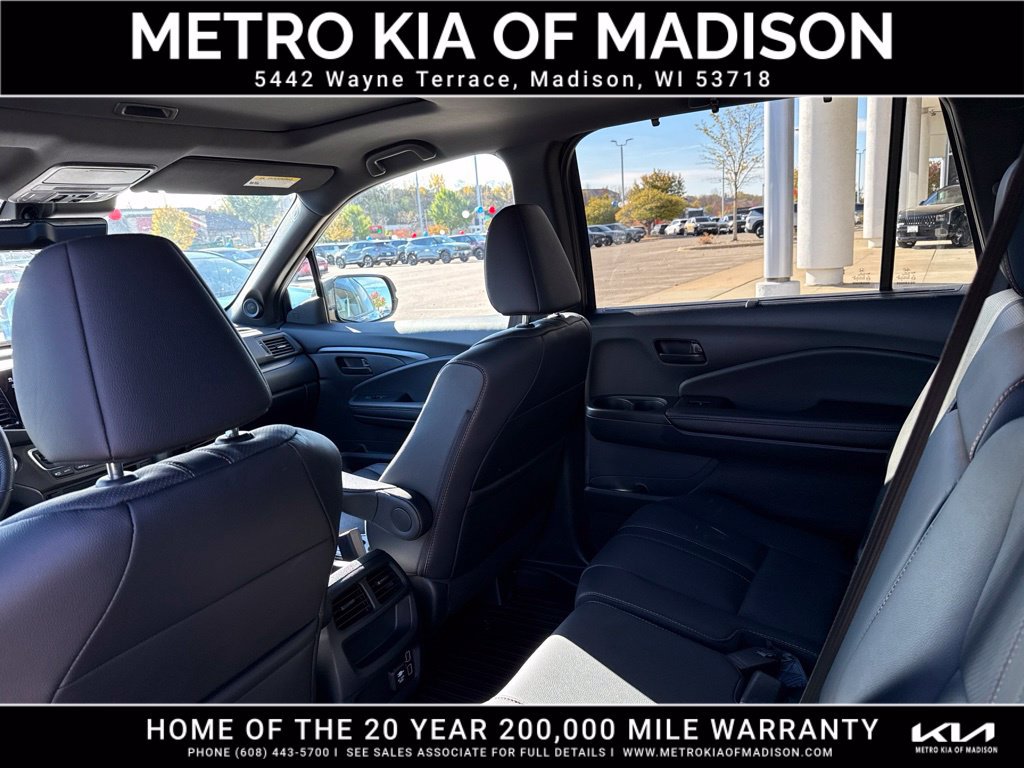 Used 2023 Honda Passport TrailSport image 35