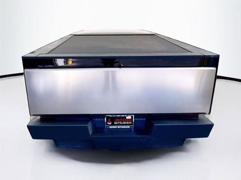 Used 2024 Tesla Cybertruck Cyberbeast image 10