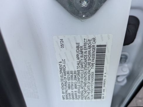 Certified 2024 Honda Accord LX image 39