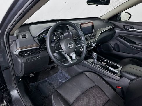 Used 2023 Nissan Altima 2.5 SV image 15