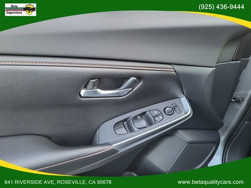 Used 2022 Nissan Sentra SR image 13