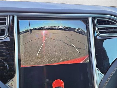 Used 2016 Tesla Model S 60D image 17