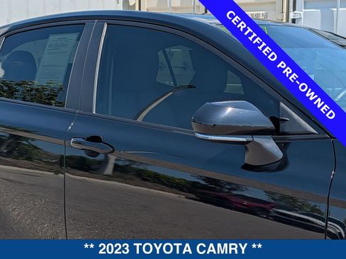 Used 2023 Toyota Camry SE image 10