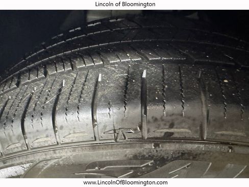 Used 2019 Jaguar F-PACE Prestige image 12