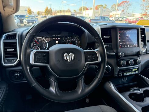 Used 2019 RAM 2500 Big Horn image 15