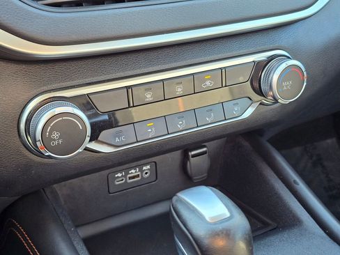 Used 2019 Nissan Altima 2.5 SR image 27