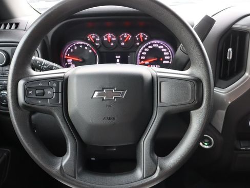 Used 2022 Chevrolet Silverado 1500 Custom Trail Boss AWD/4WD image 6