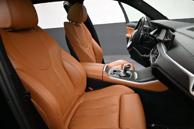 Used 2022 BMW X5 xDrive45e w/ Executive Package AWD/4WD image 26