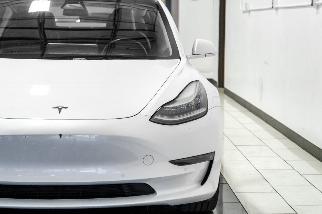 Used 2019 Tesla Model 3 Long Range RWD image 39