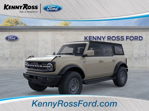 New 2025 Ford Bronco Outer Banks w/ Sasquatch Package image 1