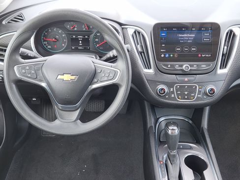 Used 2019 Chevrolet Malibu LT image 26