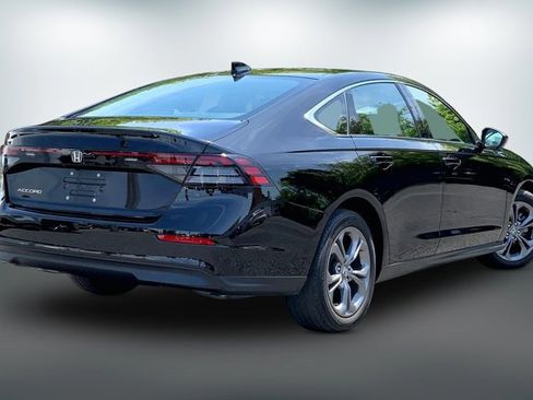 Used 2024 Honda Accord EX image 13