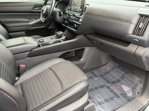 Certified 2024 Nissan Pathfinder Rock Creek image 13
