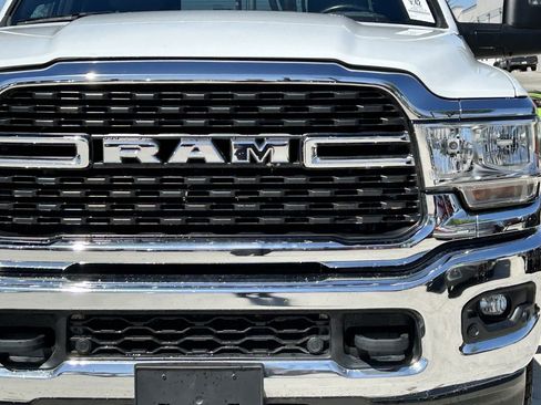 Used 2024 RAM 2500 Big Horn w/ Off Road Package image 10