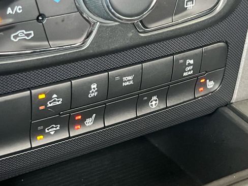 Used 2016 RAM 1500 Rebel AWD/4WD image 43