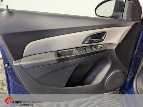 Used 2013 Chevrolet Cruze LS FWD image 10