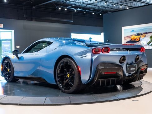 Certified 2022 Ferrari SF90 Spider image 33