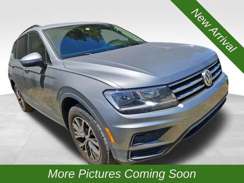 Used 2019 Volkswagen Tiguan SE FWD image 1