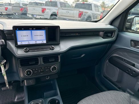 Certified 2024 Ford Maverick XLT w/ XLT Luxury Package image 20