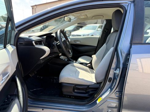 Used 2021 Toyota Corolla L image 11