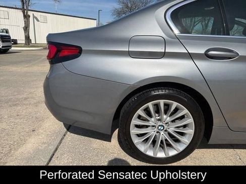 Used 2023 BMW 530i w/ Premium Package RWD image 30