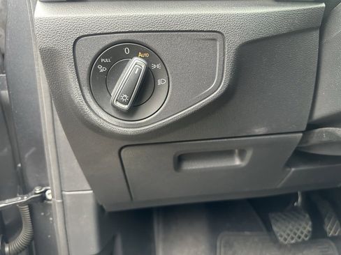 Used 2023 Volkswagen Atlas SEL image 24