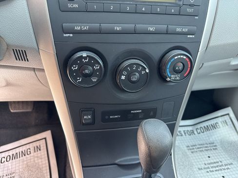 Used 2009 Toyota Corolla LE FWD image 24
