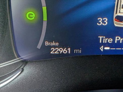 Used 2023 Chrysler Pacifica Pinnacle image 10