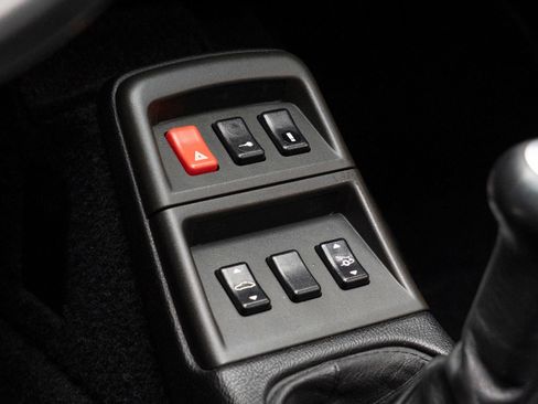 Used 1996 Porsche 911 Carrera 4S AWD/4WD image 31