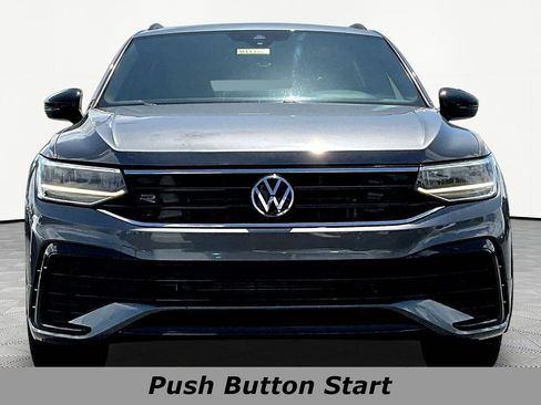 Used 2023 Volkswagen Tiguan SE R-Line FWD image 2