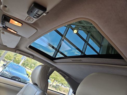 Used 2002 Volvo C70 HT image 13